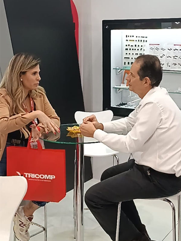 TRICOMP Componentes Eletrônicos na FIEE 2025